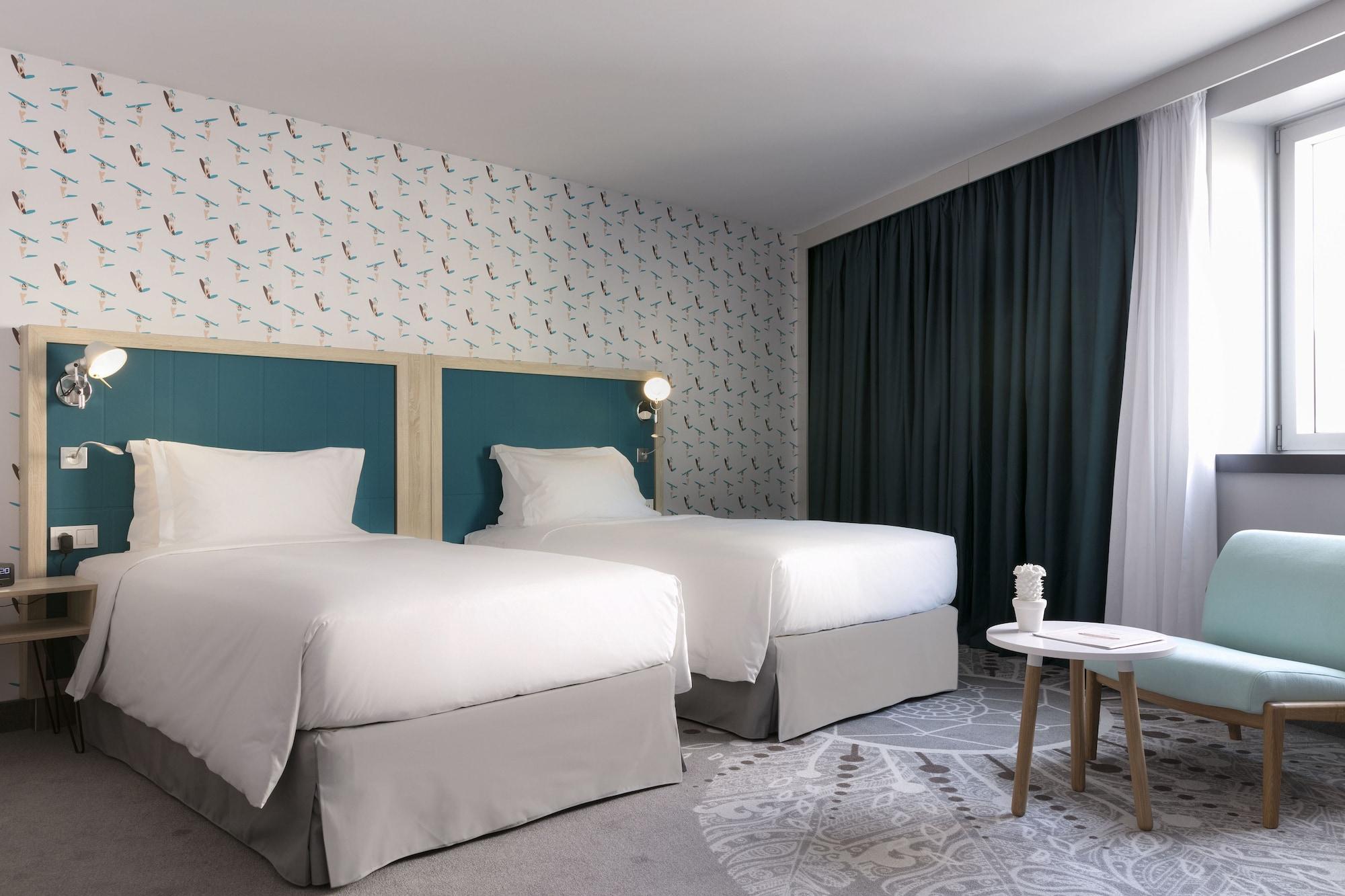 Hampton By Hilton Paris Clichy Hotel Ngoại thất bức ảnh
