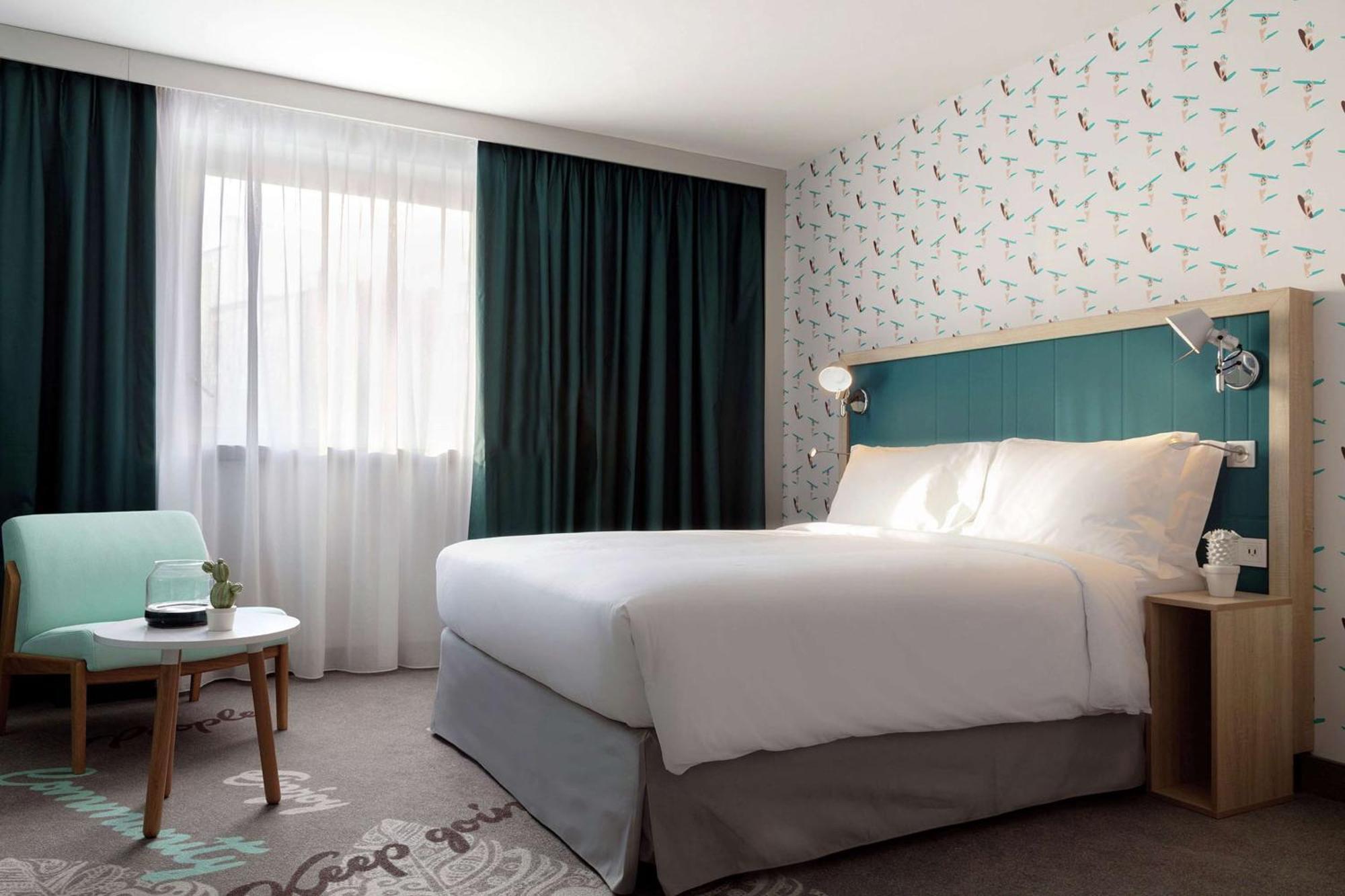 Hampton By Hilton Paris Clichy Hotel Ngoại thất bức ảnh