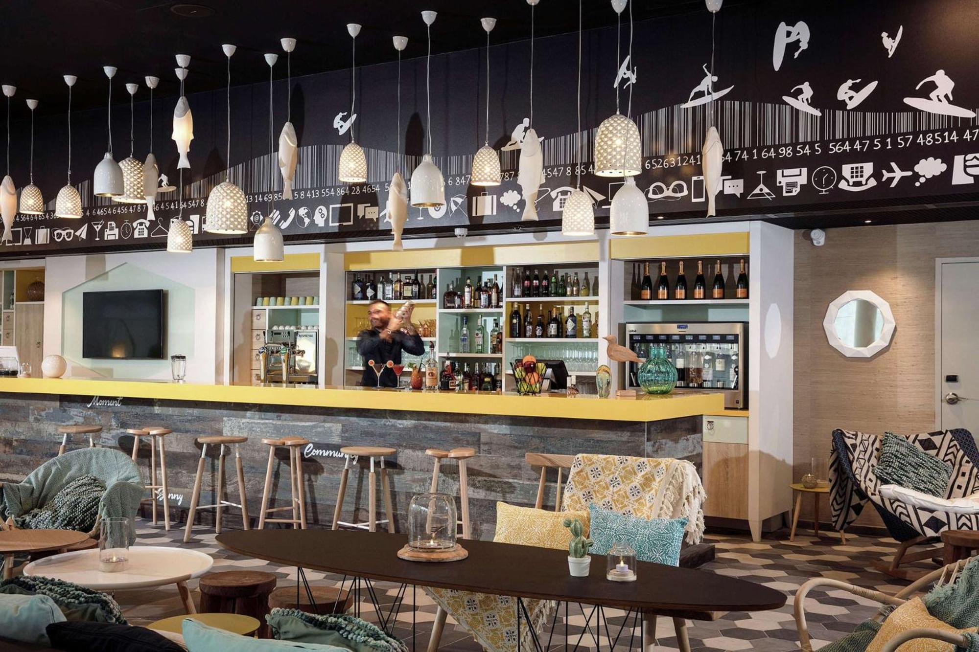Hampton By Hilton Paris Clichy Hotel Ngoại thất bức ảnh